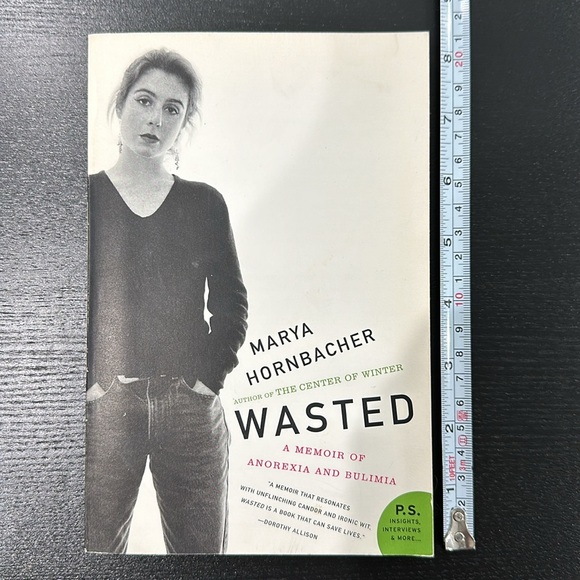 Wasted: A Memoir of Anorexia and Bulimia Book by Marya Hornbacher - Picture 3 of 4